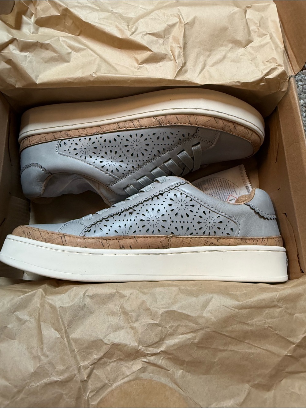 Grey Earth Lace-Up Knit Sneakers Size 8 Brand New In Box Never Worn
